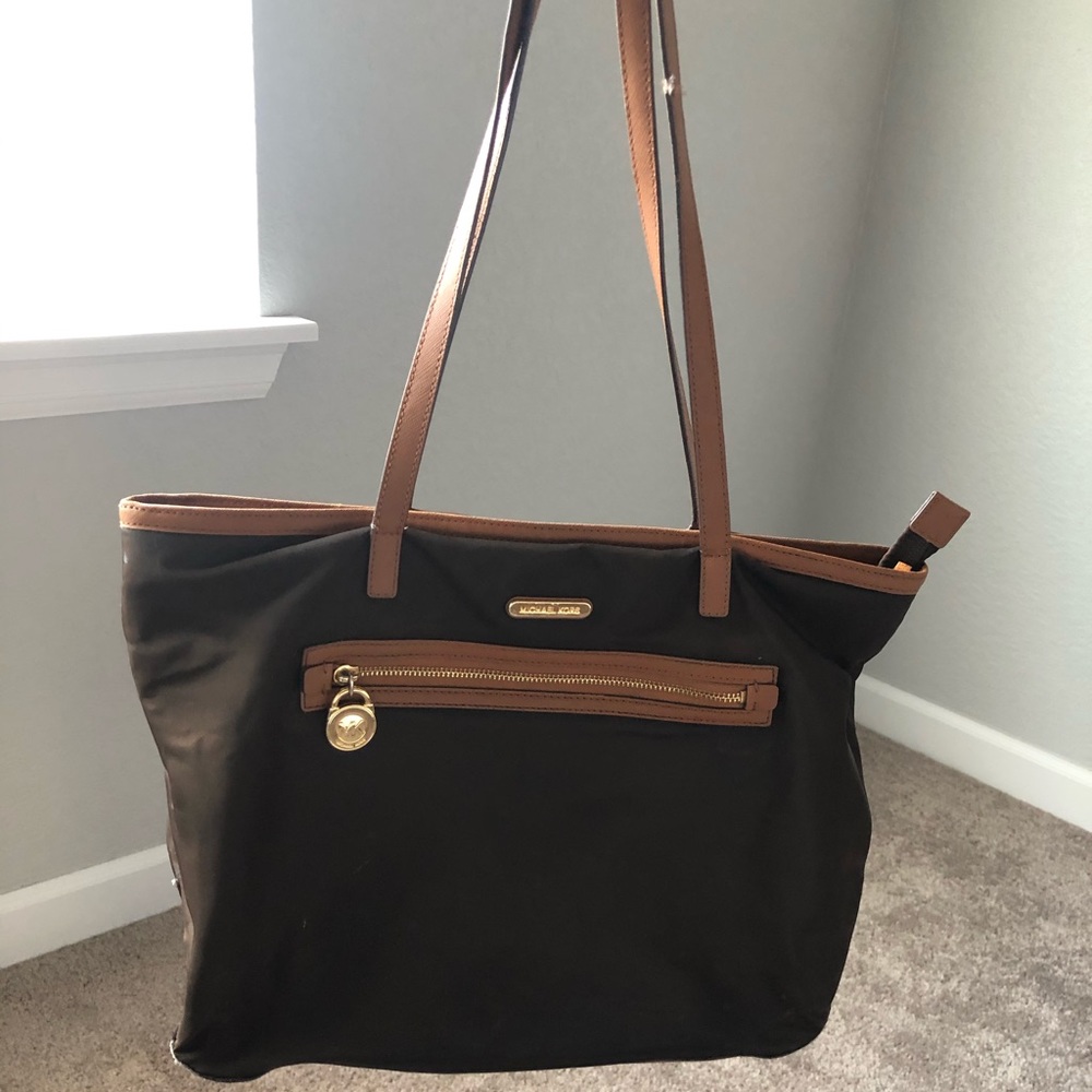 Michael Kors tote
